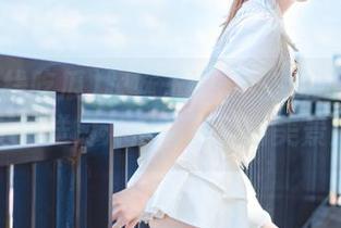 跟妹子逛51在线吃瓜首页,传送门开启每日瓜田美景!
