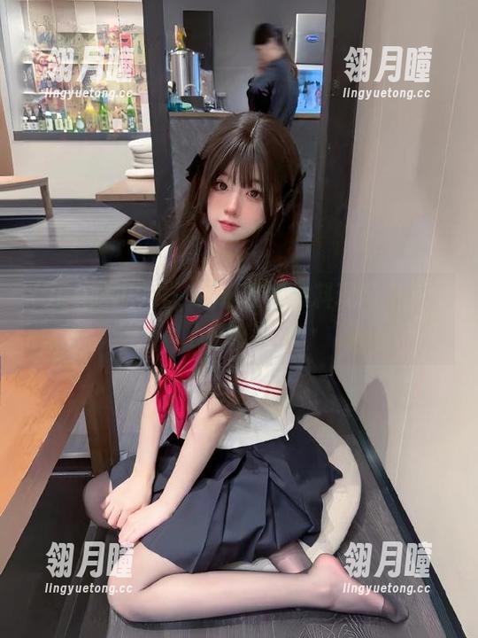九一吃瓜在线爆料现场，少女心情好激动