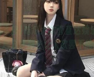 吃瓜大本营直达娱乐世界，和我一起分享那些让人欲罢不能的瓜！