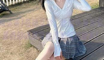 在线互动，吃瓜头条为你送上最热的话题与新鲜的吃瓜故事！