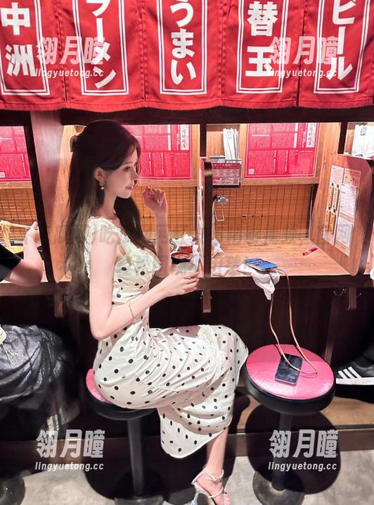吃瓜网网红发布精彩视频，官网轻松围观不用愁！