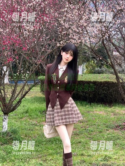 国内吃瓜网红视频网站大全，粉丝最爱的娱乐网站推荐