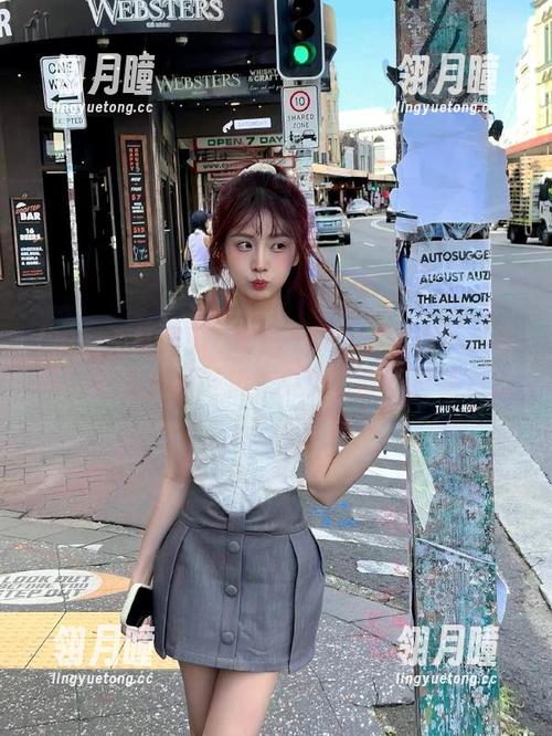 tttzzz166.su黑料不打烊网址超赞视频链接，少女追剧不容错过哟