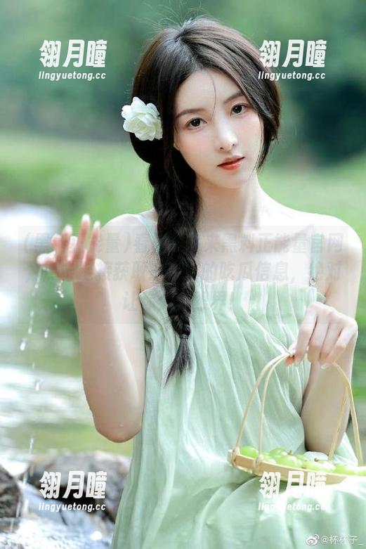 看视频就来黑料正能量官网，点击链接获取最尖端的吃瓜信息，绝对让你大开眼界！