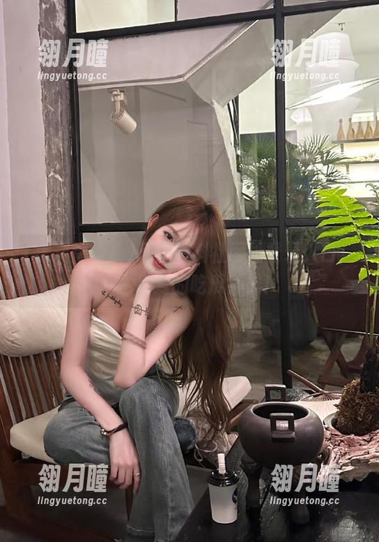 黑料爆料社网址登录入口，女生都爱的吃瓜神器！