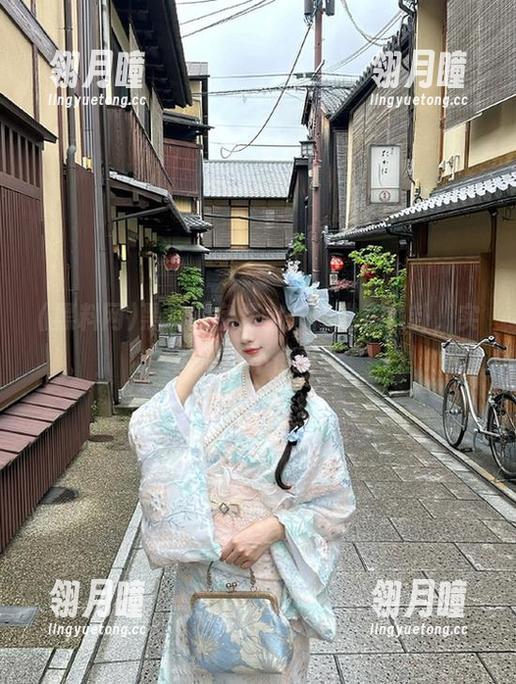 黑料网免费全天候发布八卦，实时动态不停更新
